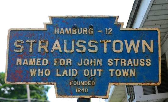 strausstown-sign